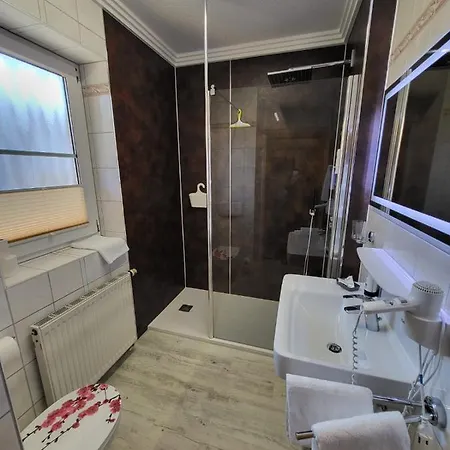 Ξενοδοχείο Haus Kim - 3*