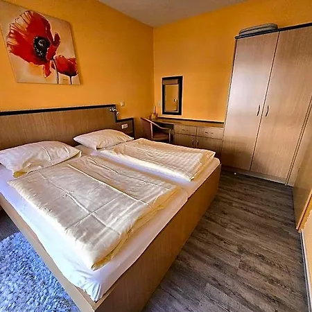 Haus Kim - 3*