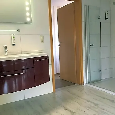 Haus Kim - 3*